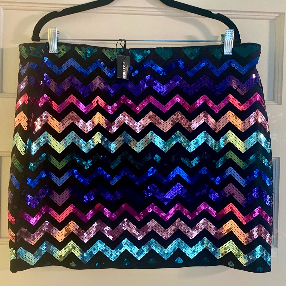 NWT Express Rainbow Zigzag Sequin Mini Skirt